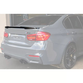Spoiler stile M4 baule per BMW Serie 3 F30 2011-2019, da verniciare