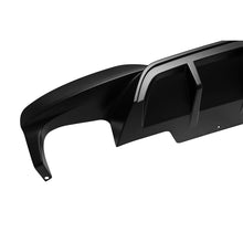 Diffusore stile M6 per posteriore M technik paraurti on BMW Serie 6 F06 Gran Coupe, F12 Cabriolet, F13 Coupe 2012-2017