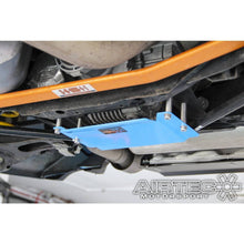 Load image into Gallery viewer, Raffreddatore differenziale posteriore AIRTEC Motorsport per Focus RS Mk3 - dettaglio 6