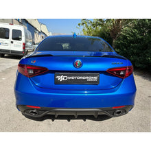 Carica l'immagine nel visualizzatore di Gallery, Motordrome design spoiler per il baule di Alfa Romeo Giulia dal 2016