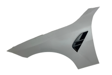 Load image into Gallery viewer, Parafanghi Anteriore BMW G22 / G23 Look M4 21-23 Carbonio BMW G22