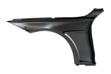 Carica l'immagine nel visualizzatore di Gallery, Parafanghi Anteriore F30 / F31 Look M4 II Metal BMW F30