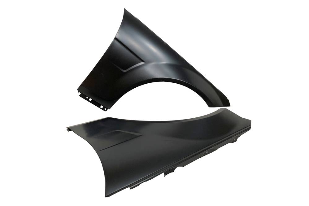 Parafanghi Anteriore MERCEDES W204 4P/COUPE/SW Look C63 AMG Mercedes W204