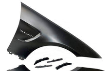 Carica l'immagine nel visualizzatore di Gallery, Parafanghi BMW E92 / E93 Look M4 2006-2014 BMW E92,E93