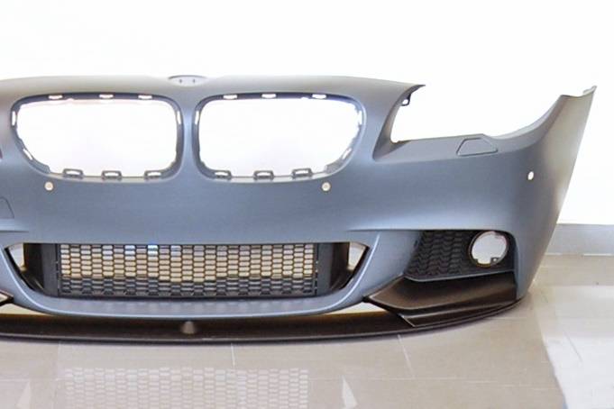 Paraurti Anteriore BMW F10 / F11 / F18 10-12 Look Performance Spoiler BMW F10,F11
