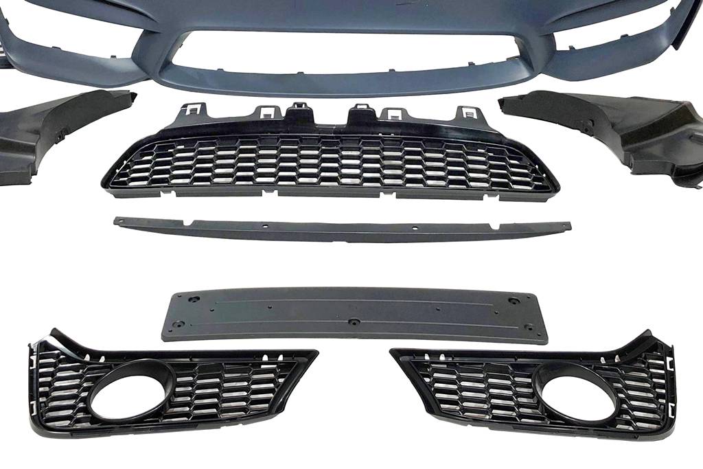 Paraurti Anteriore BMW F30-F31 Look M4 BMW F30