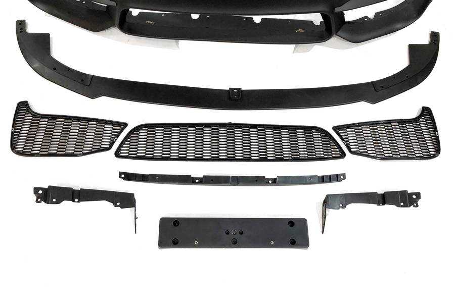Paraurti Anteriore BMW F32 F33 F36 Look M4 ABS BMW F32