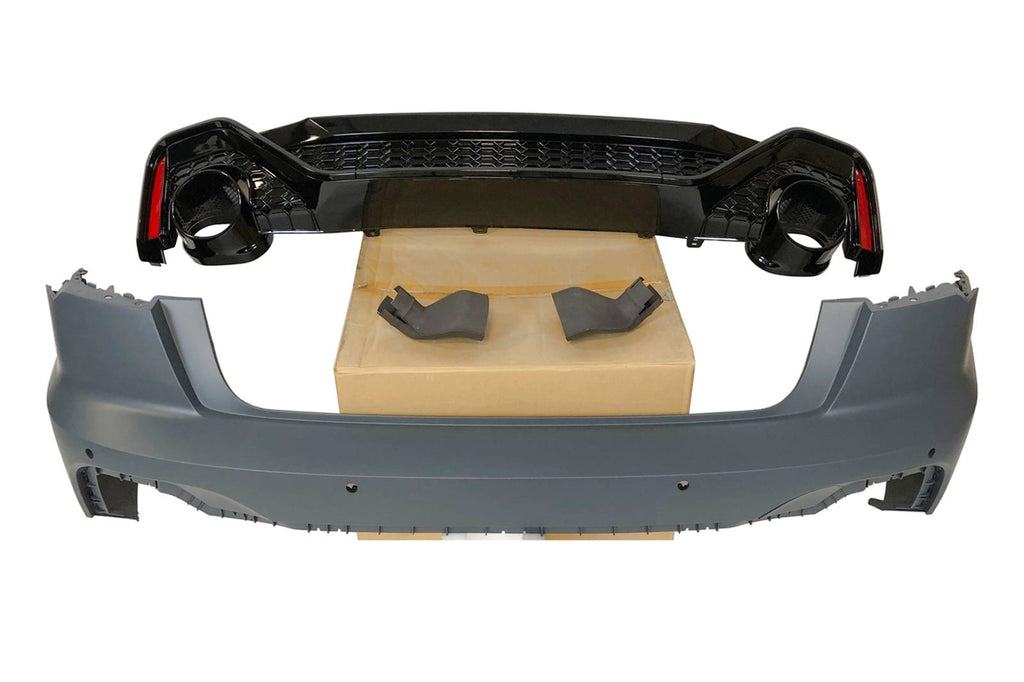 Paraurti Posteriore Audi A6 C8 4 Porte Look RS6 Audi A6