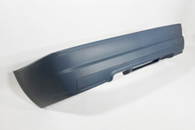 Carica l'immagine nel visualizzatore di Gallery, Paraurti Posteriore BMW E46 98-04 2P / Cabrio Tipo M3 BMW E46