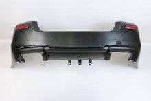 Carica l'immagine nel visualizzatore di Gallery, Paraurti Posteriore BMW F10 10-16 BMW F10,F11