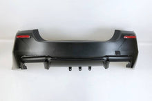 Carica l'immagine nel visualizzatore di Gallery, Paraurti Posteriore BMW F10 10-16 BMW F10,F11