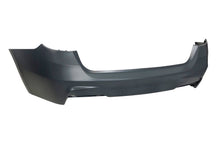 Carica l'immagine nel visualizzatore di Gallery, Paraurti Posteriore BMW F31 Look M Performance BMW F30