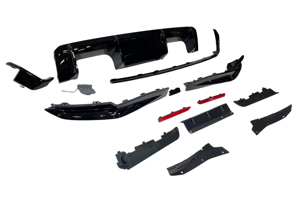 Paraurti Posteriore BMW G26 4P 21-23 Look M4 BMW g26