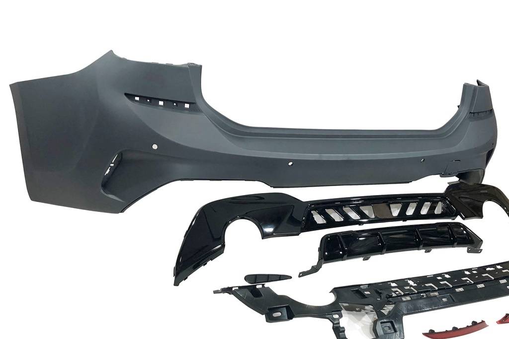 Paraurti Posteriore BMW G21 Look Performance BMW G20