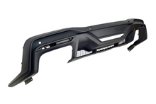 Carica l'immagine nel visualizzatore di Gallery, Paraurti Posteriore Ford Mustang 2024+ Look Dark Horse Ford Mustang