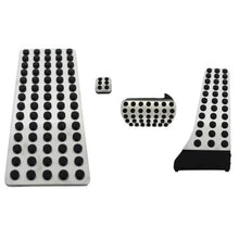 Pedale alluminio con Footrest per Mercedes-Benz W204 07-14 / W211 02-09 / GLK 08-15 automatico set 4 pezzi KPMB01