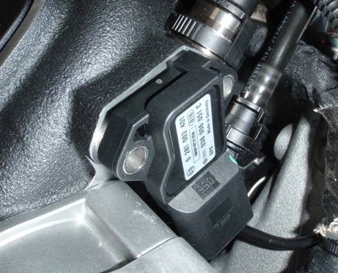 Piastra Presa Pressione Turbo Forge per Audi A3 8P, Golf Mk5 e Seat Leon 1P