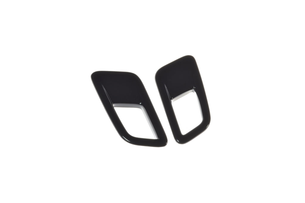 Dettaglio delle prese d'aria cofano in ABS per Ford Focus ST Mk4