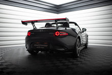 Carica l'immagine nel visualizzatore di Gallery, Alettone Mazda MX-5 ND in Fibra di Carbonio + LED (JDM Style) — vista posteriore