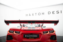 Load image into Gallery viewer, Alettone Chevrolet Corvette C8 in Fibra di Carbonio + LED — vista posteriore