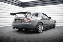 Carica l'immagine nel visualizzatore di Gallery, Alettone Mazda MX-5 NC in Fibra di Carbonio (Hardtop) — vista frontale
