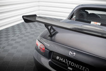 Carica l'immagine nel visualizzatore di Gallery, Alettone Mazda MX-5 NC in Fibra di Carbonio (Hardtop) — dettaglio della superficie