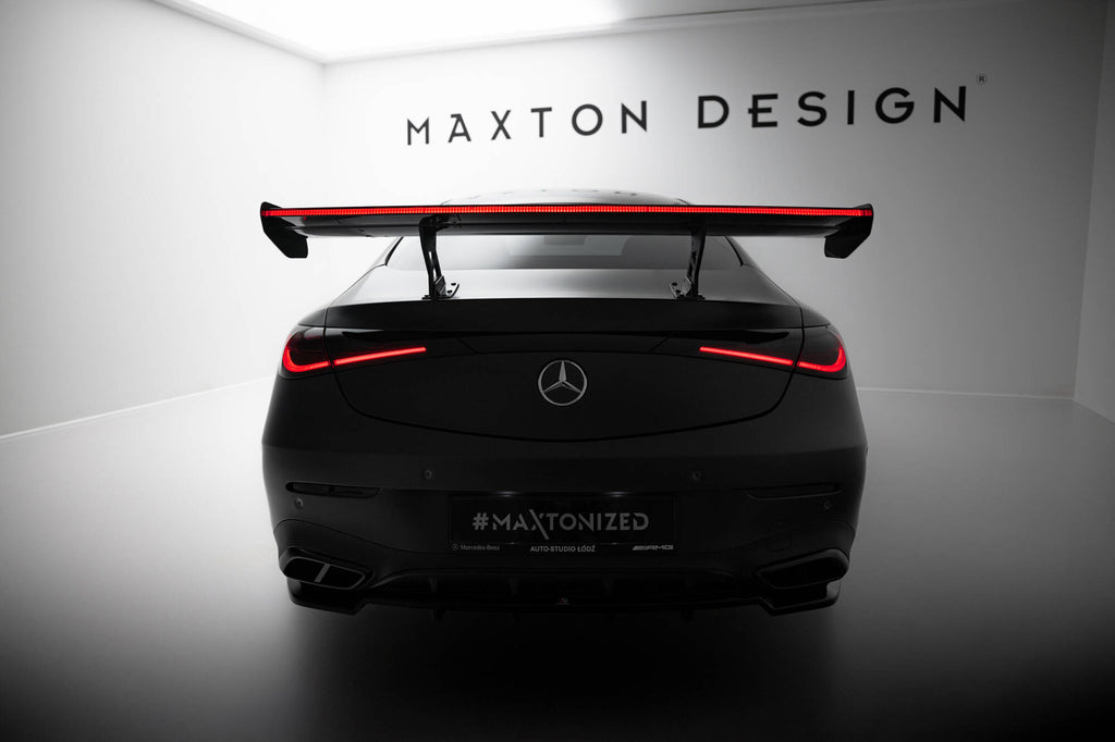 Alettone V.2 Mercedes CLE C236 AMG-Line in Fibra di Carbonio + LED — vista frontale