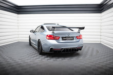 Carica l'immagine nel visualizzatore di Gallery, Alettone BMW Serie 4 Coupé F32 M-Pack in Fibra di Carbonio (con montanti esterni) — vista angolata