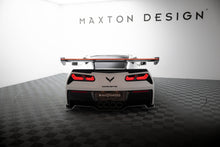 Alettone Chevrolet Corvette C7 Stingray / Grand Sport in Fibra di Carbonio + LED (con attacco swan neck superiore) — montato sulla vettura