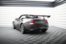 Load image into Gallery viewer, Alettone Mazda MX-5 ND in Fibra di Carbonio + LED — particolare del bordo