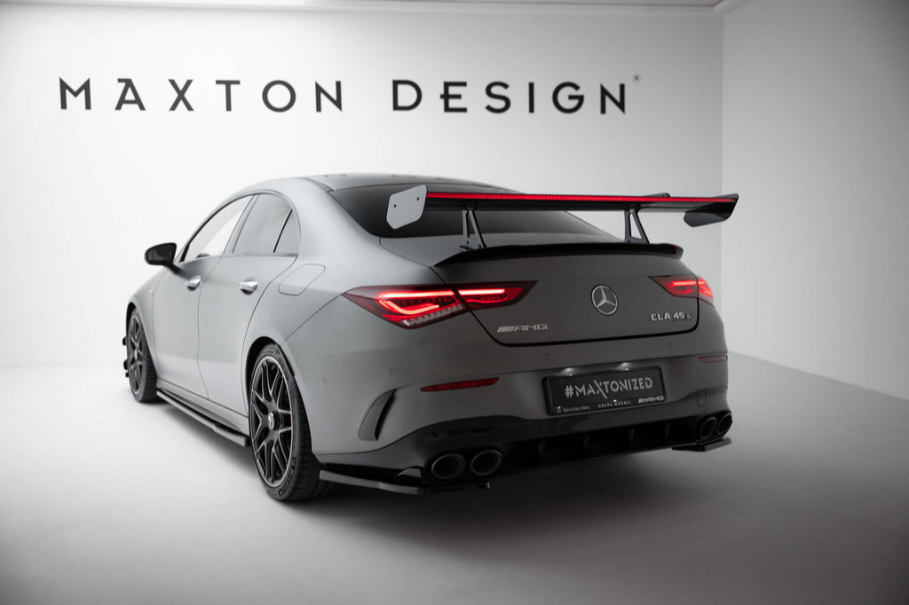 Alettone Mercedes CLA Coupé C118 AMG-Line / AMG 35 / AMG 35 Aero in Fibra di Carbonio + LED (con attacco swan neck superiore) — vista posteriore