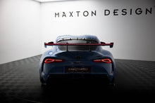 Load image into Gallery viewer, Alettone Toyota Supra Mk5 in Fibra di Carbonio + LED (con attacco swan neck superiore) — particolare della finitura