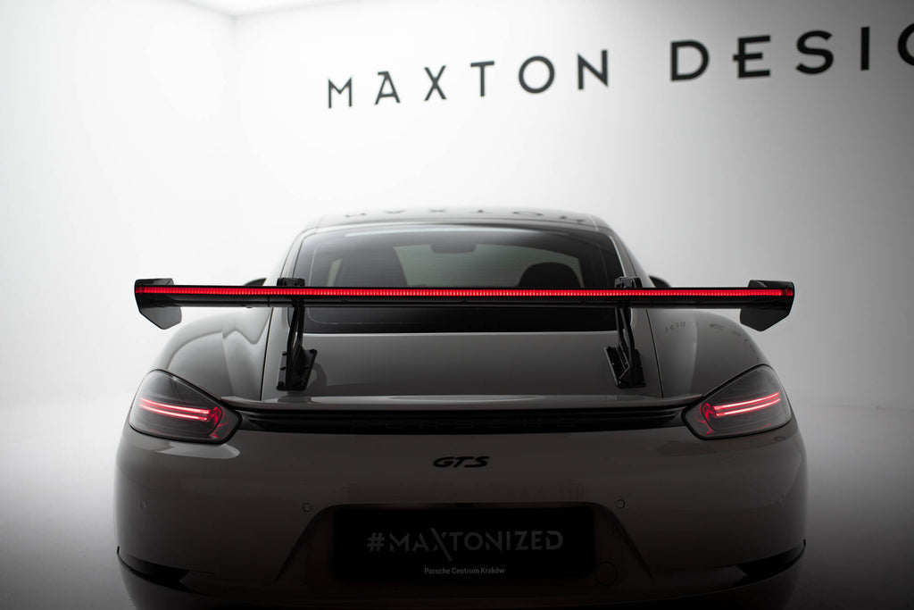 Alettone V.2 Porsche Cayman 982c Cayman T / Cayman GTS in Fibra di Carbonio + LED (con attacco swan neck superiore) — dettaglio del profilo