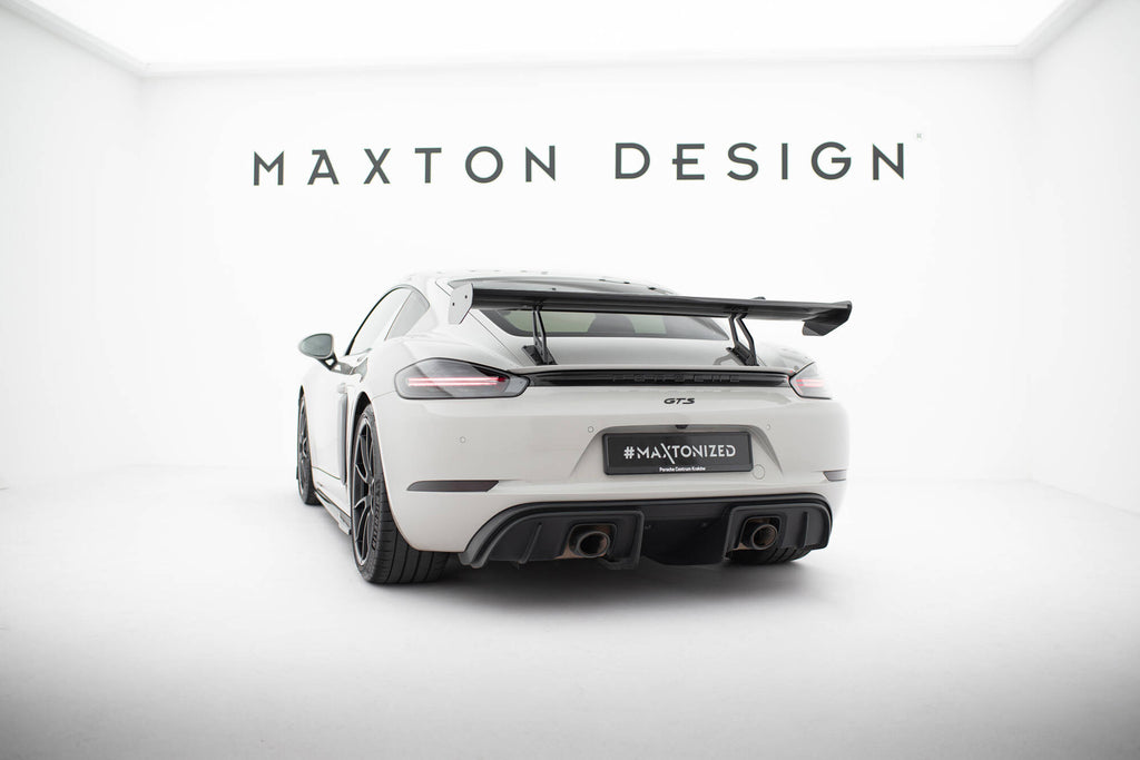 Alettone V.2 Porsche Cayman 982c Cayman T / Cayman GTS in Fibra di Carbonio (con attacco swan neck superiore) — vista posteriore