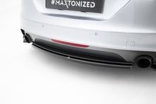 Carica l'immagine nel visualizzatore di Gallery, Splitter Posteriore Centrale Audi TT 8J Facelift S-Line — vista laterale