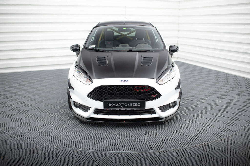 Palpebre fari V.1 Maxton Design per Ford Fiesta Mk7 Facelift — ABS nero lucido, vista di dettaglio