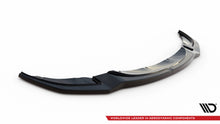 Carica l'immagine nel visualizzatore di Gallery, Vista frontale della Maxton Design compatibile con BMW M5 F10 con lip anteriore Maxton Design