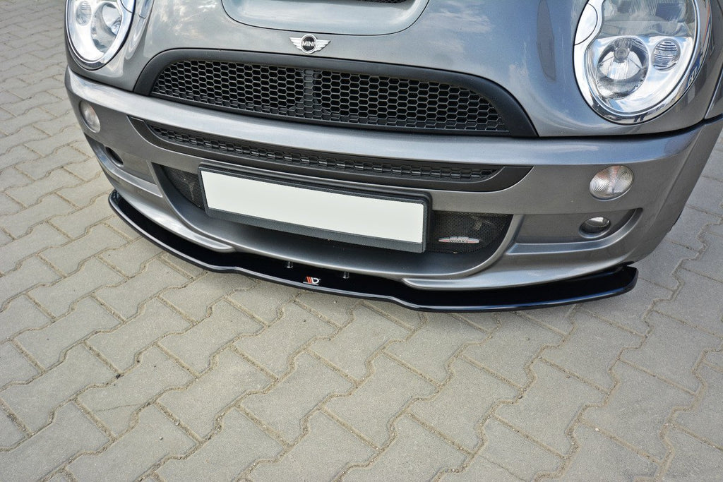 Lip anteriore Maxton Design montato sul paraurti della MINI R53 Cooper S JCW