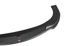 Carica l'immagine nel visualizzatore di Gallery, Particolare del lip anteriore Maxton montato sull Alfa Romeo 156 GTA