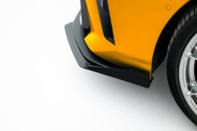 Load image into Gallery viewer, Flap Anteriori BMW Serie 1 F70 M-Pack Street Pro — particolare della finitura