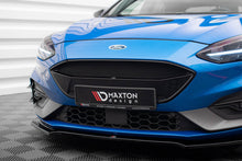 Carica l'immagine nel visualizzatore di Gallery, Griglia anteriore Maxton Design montata sulla Ford Focus Mk4