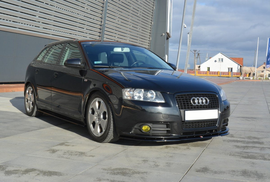 Lip anteriore Maxton Design montato sul paraurti dell'Audi A3 8P S-Line