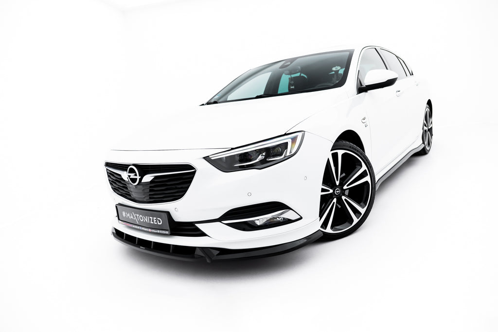 Lip Anteriore Opel Insignia Mk2 OPC-Line — vista angolata