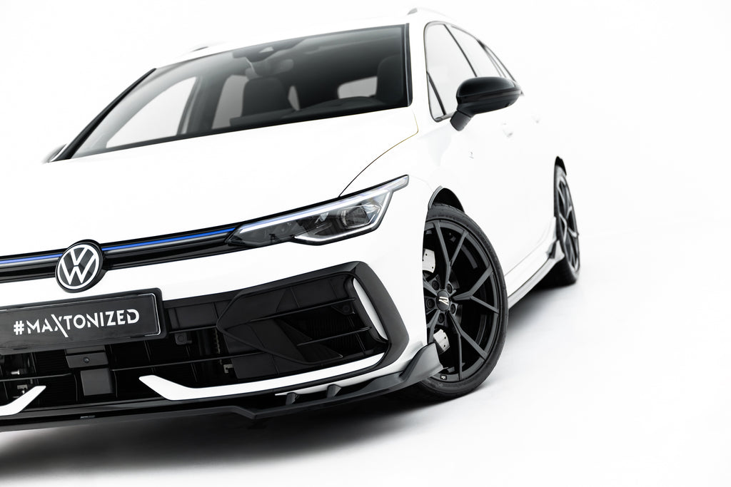 Lip Anteriore V.1 Volkswagen Golf R Station Wagon Mk8 Facelift — particolare della finitura