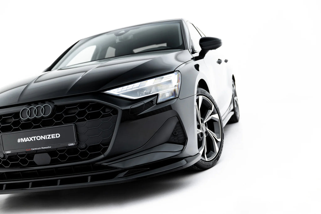 Lip Anteriore V.2 Audi A3 Berlina 8Y Facelift — particolare della finitura
