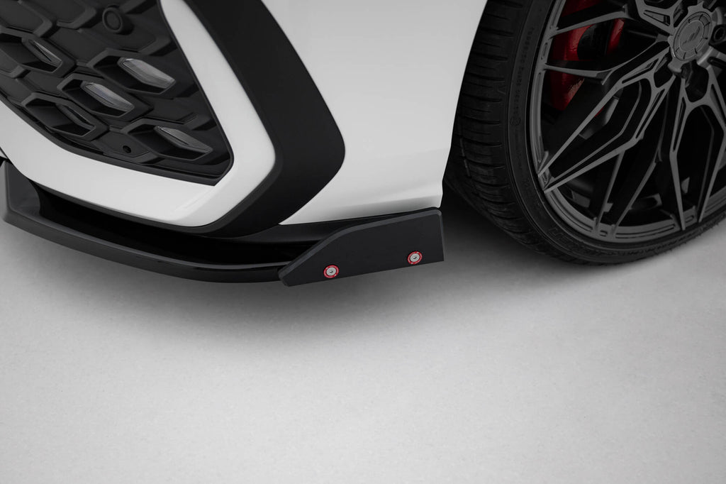 Lip Anteriore V.2 Volkswagen Golf Mk8 Facelift + Flap GTI / GTE / R-Line — montato sulla vettura
