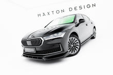 Load image into Gallery viewer, Lip Anteriore V.2 Skoda Superb Mk4 — particolare della finitura