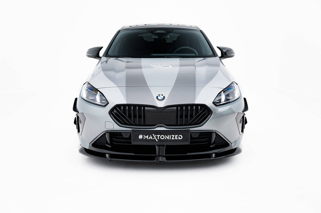 Lip Anteriore V.3 BMW Serie 1 M135i xDrive F70 — particolare della finitura