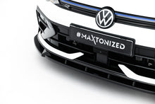 Load image into Gallery viewer, Lip Anteriore V.3 Volkswagen Golf R Station Wagon Mk8 Facelift — particolare della finitura