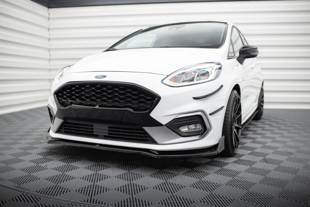 Lip Anteriore V.4 Ford Fiesta Mk8 + Flap ST-Line / ST — particolare della finitura
